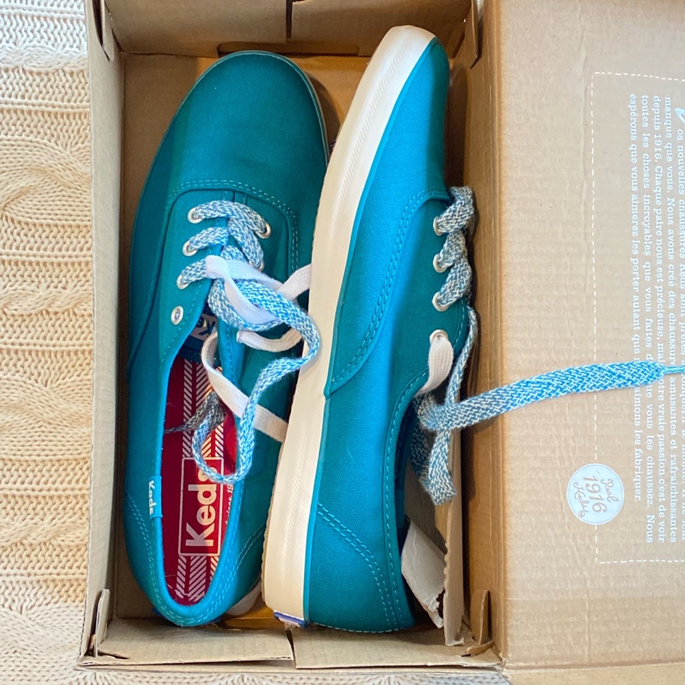 Keds sneakers - teal - brand new in box - size 6.5